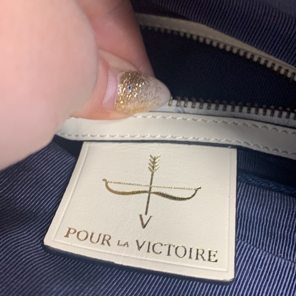 Pour La Victoire Frame Clutch in Black/White
Color:Black & White - Picture 8 of 10